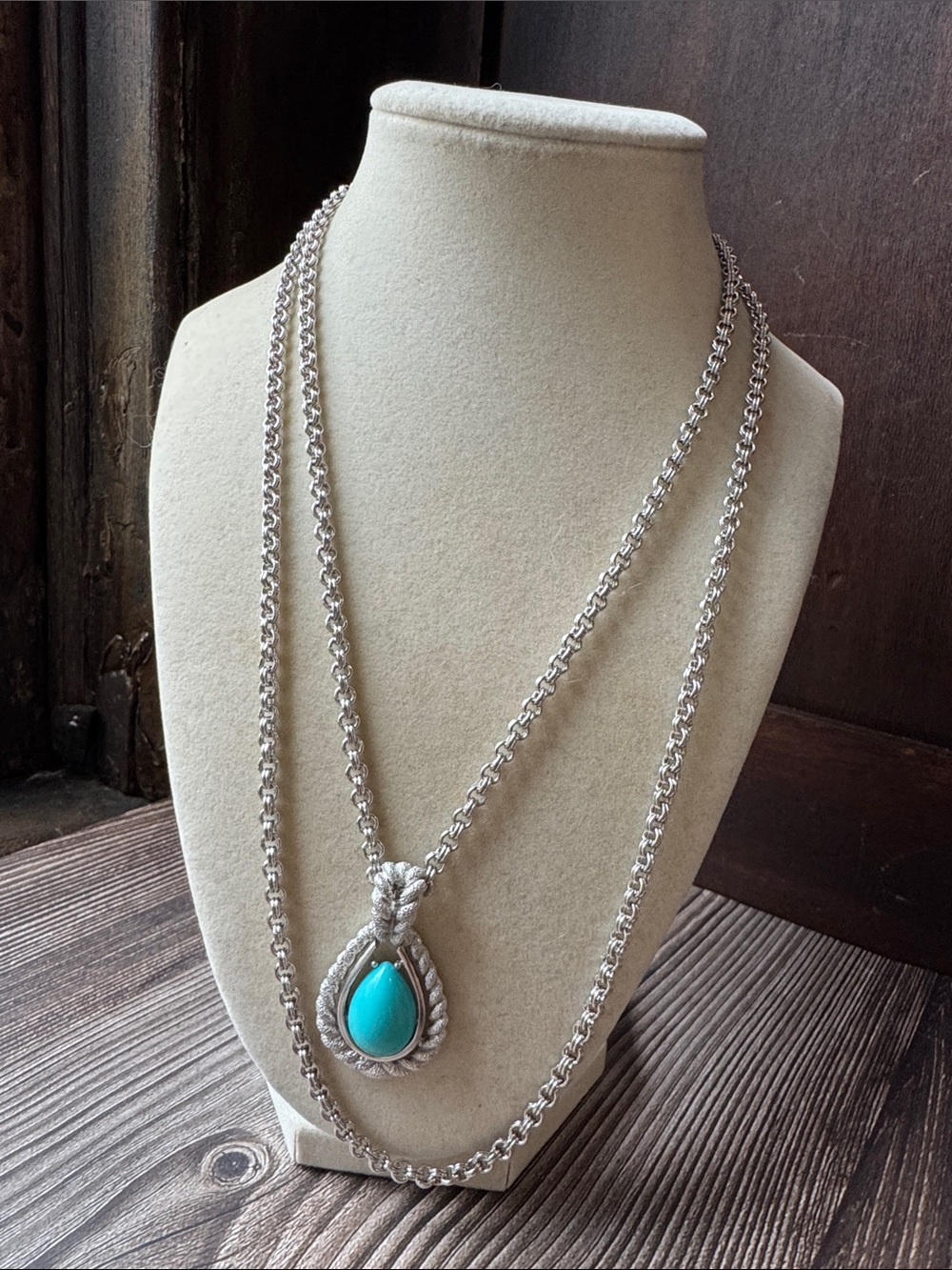 Vintage Avon Turquoise Teardrop Pendant Double Rolo Chain Necklace Silver Tone